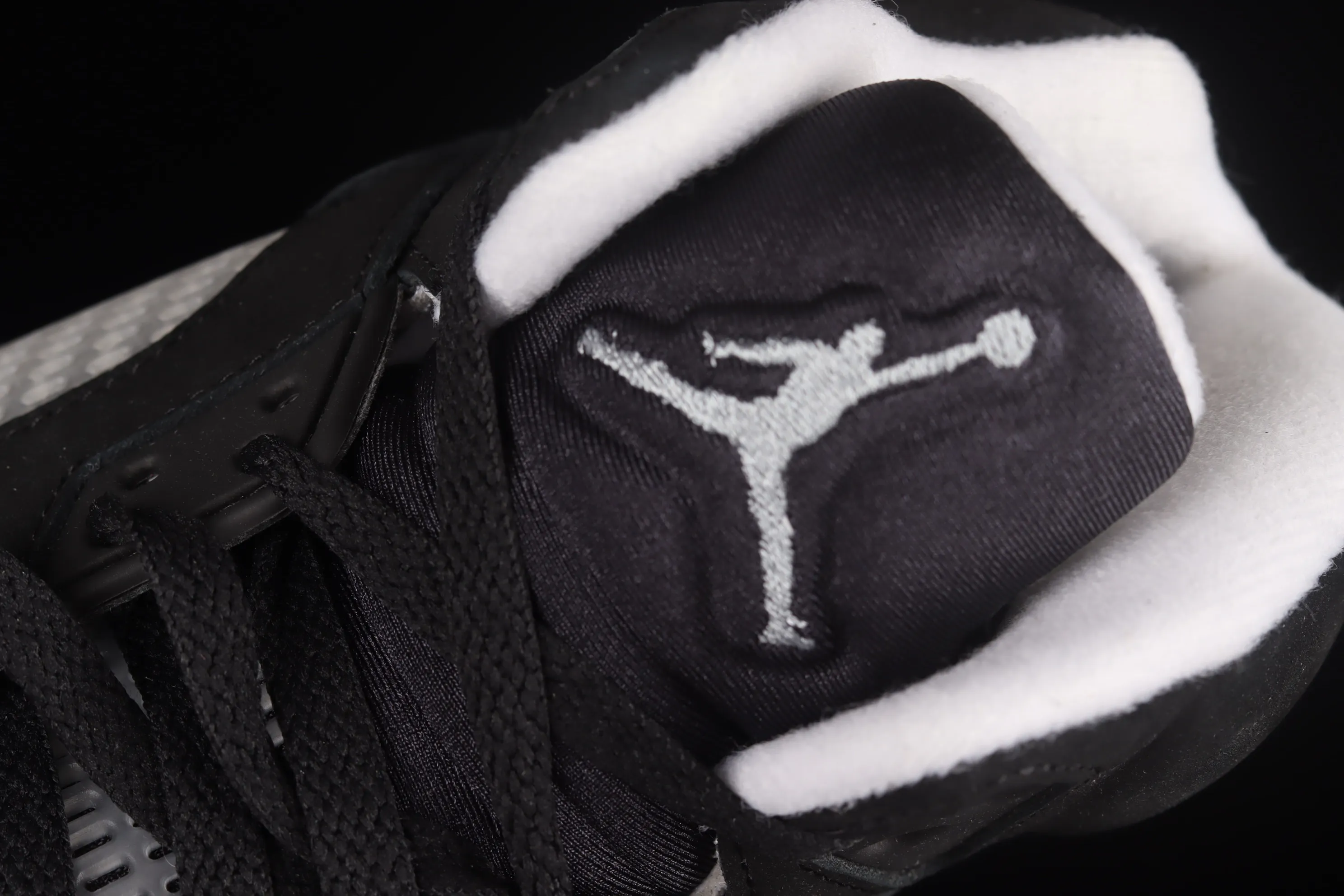 All categories Air Jordan Jordan series basketball shoes Air Jordan 5 foreign trade version Air Jordan 5 Retro "Oreo" AJ5 Joe 5 cement gray CT4838-011